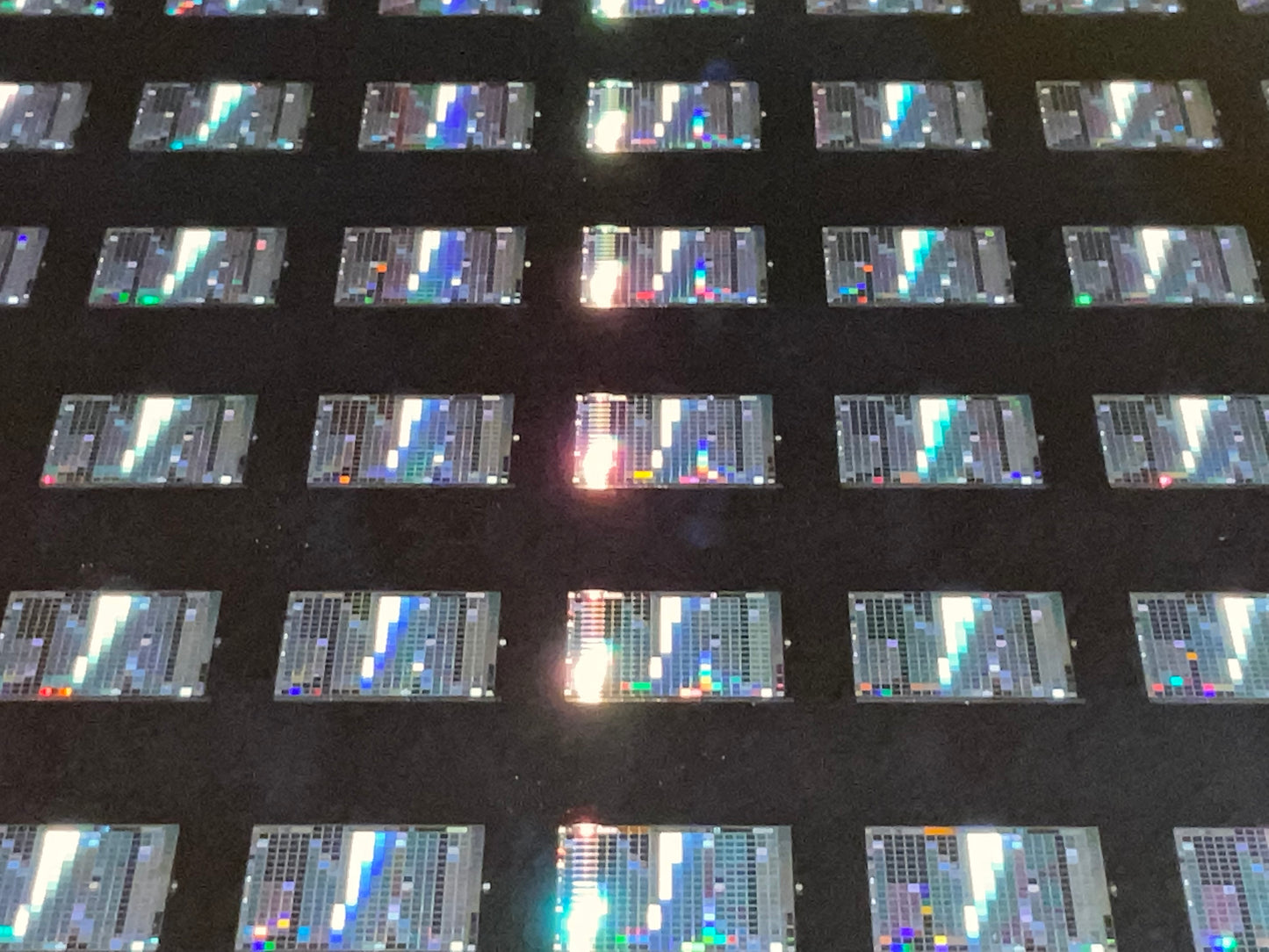 AMAG7 HARhole, 1.0 µm depth, SiO2 on Si, C60P120 anchor target