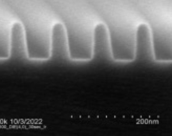 Chip-AMAG7 Hardmask LineSpace, 100 nm depth, L50P100 anchor target
