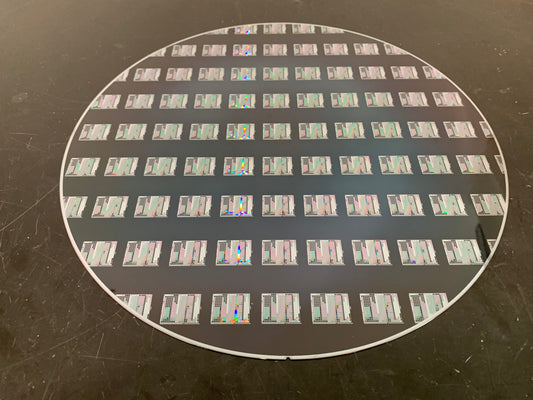 AMAG7 HARhole, 1.0 µm depth, SiO2 on Si, C60P120 anchor target